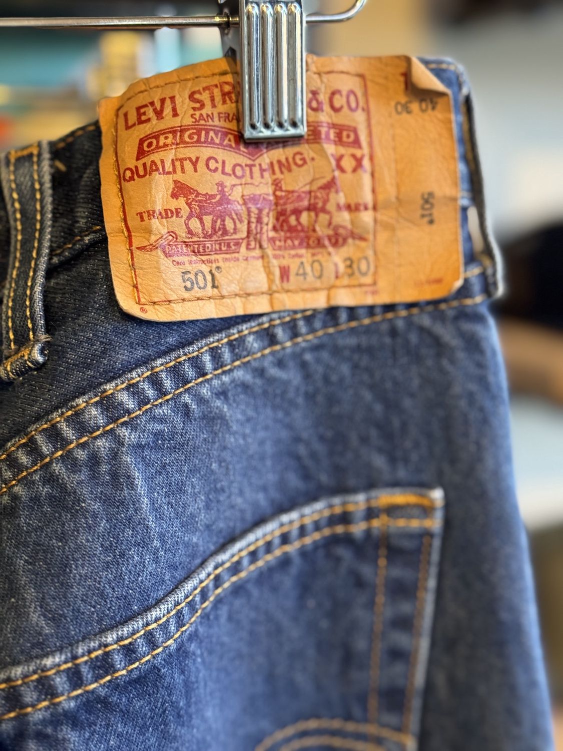 Vintage Levi's | Button Fly | 40x30