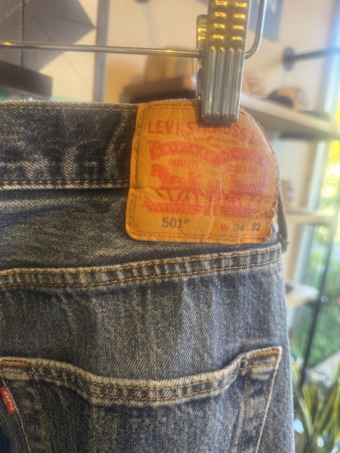 Vintage 501 Levi's | Button Fly | 34x32