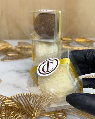 DUO BOMBE CHOCOLAT BLANC CARAMEL ET NOIR CANNELLE