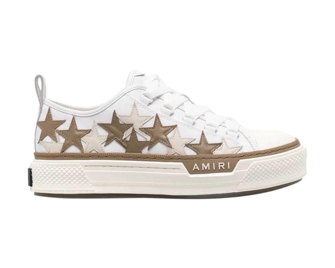 Brown Stars Court