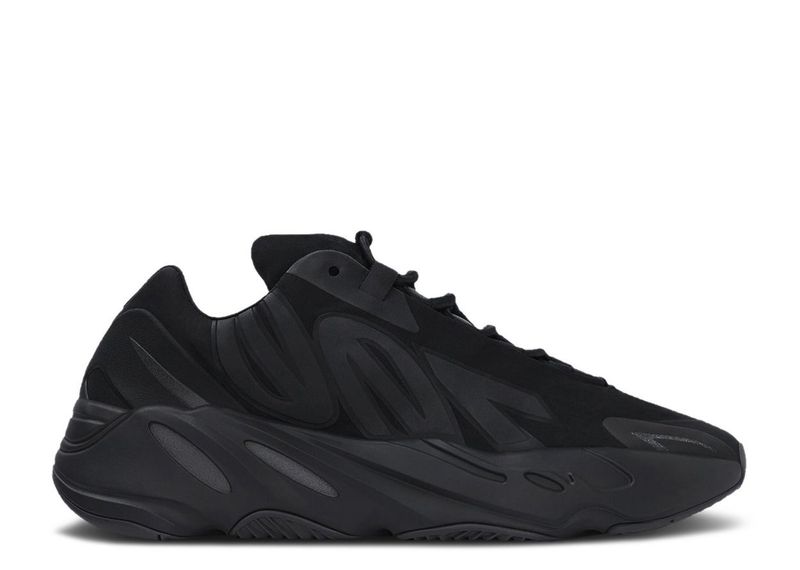 Triple Black MNVN