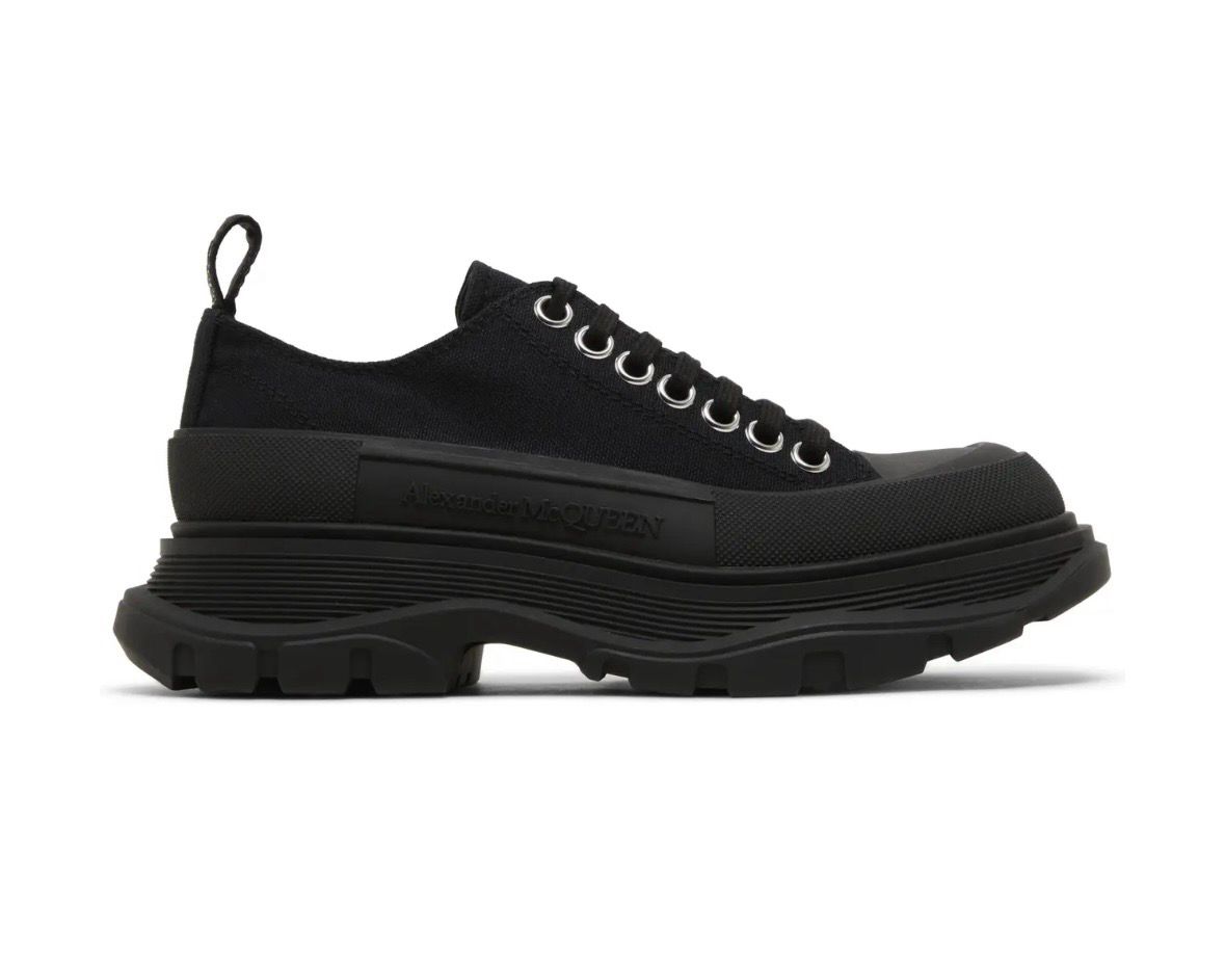 Black Tread Boot