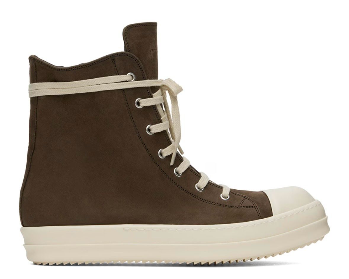 Brown High Ricks