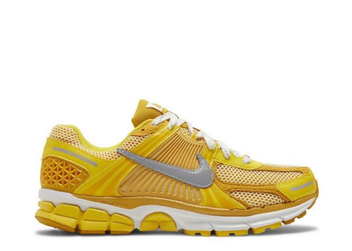 Yellow Ochre Vomero