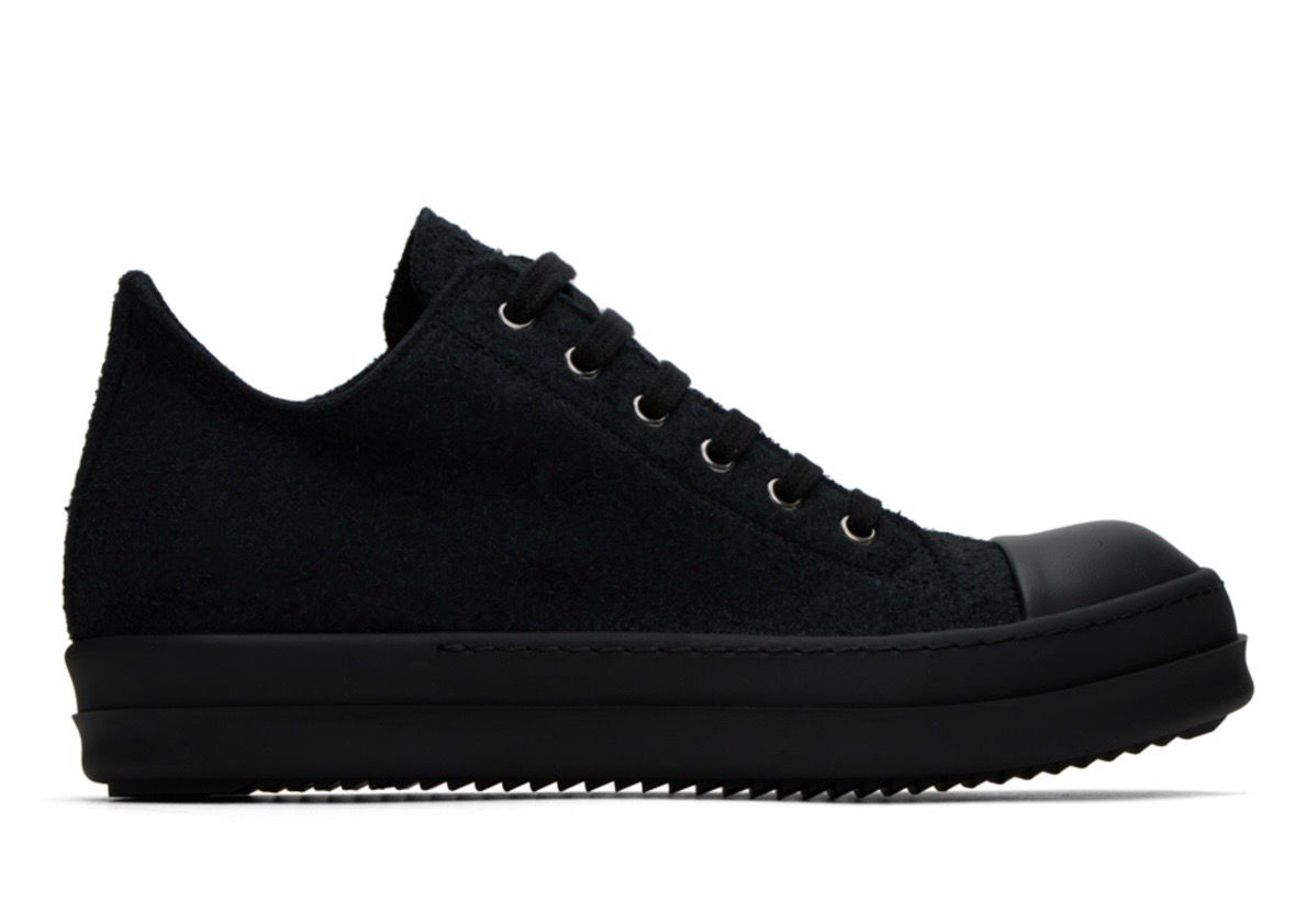 Low Black Ricks