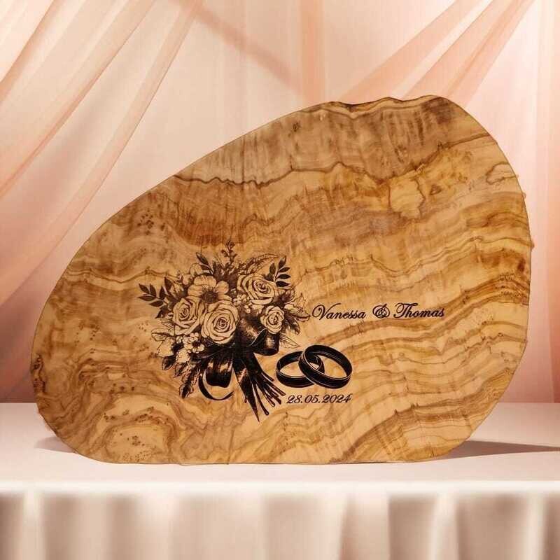 Hochzeit Strauß, Eheringe, Hochzeitsgeschenk, Jubiläum, Liebe, Geschenk personalisiert für Brautpaar, Olivenholz mit Gravur, Frühstücksbrett, Schneidebrett, Olivenholzbrett