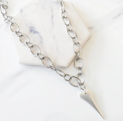 Orli Open Looped Necklace With Pointed Heart Pendant
