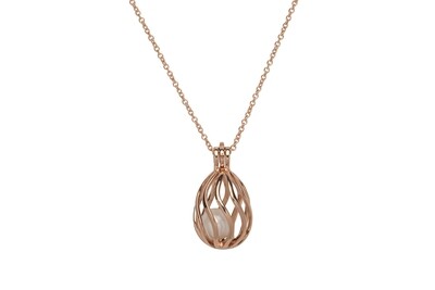 Unique & Co Sterling Silver Rose gold Plated Pendant With A Freshwater Pearl