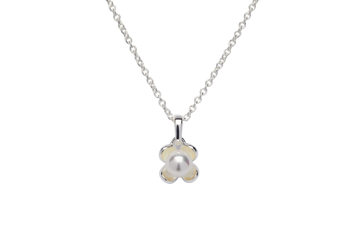 Unique & Co Sterling Silver Flower Shell Pearl Necklace