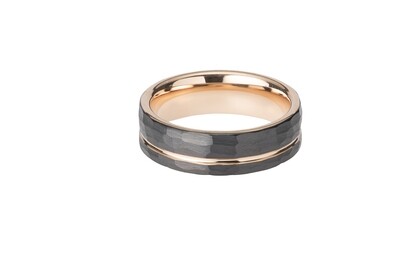 Unique & Co Mens Hammered Tungsten Carbide Ring Black With Rose Gold Plating size 60