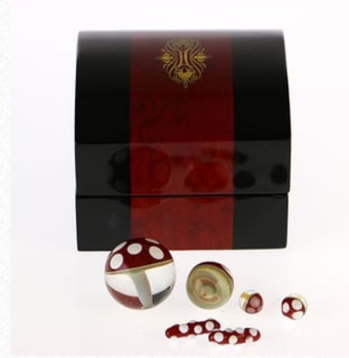 Eckardt Glass Amanita Slurper Set