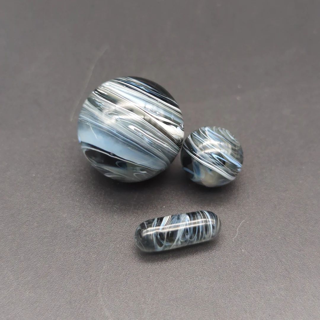 Gas Giant Terp Set with Pill, Color: Black