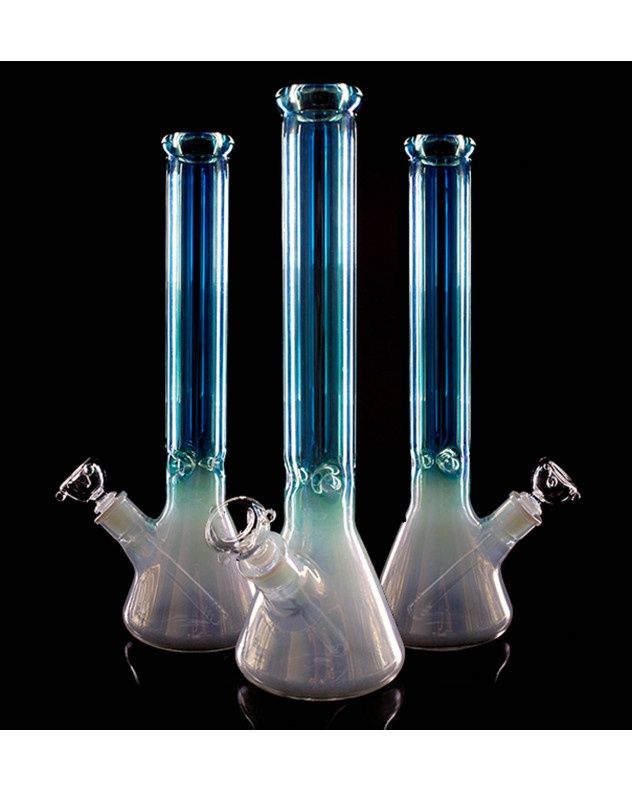 16" | Smoke Chameleon | Color Shifting | Blue Beaker Bong