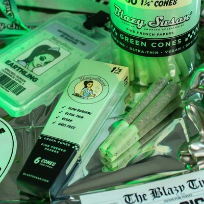 Blazy Susan | Green Paper Cones | 50ct