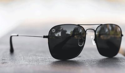 Mount Evans - Black/Smoke