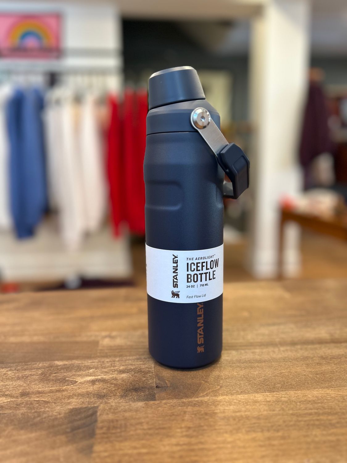 Stanley 24 oz Aerolight Iceflow Bottle - Twilight