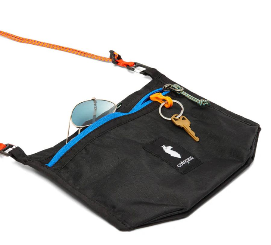 Lista 2L Lightweight Crossbody Bag Black