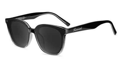 Polarized Cloud Catchers in Obsidian