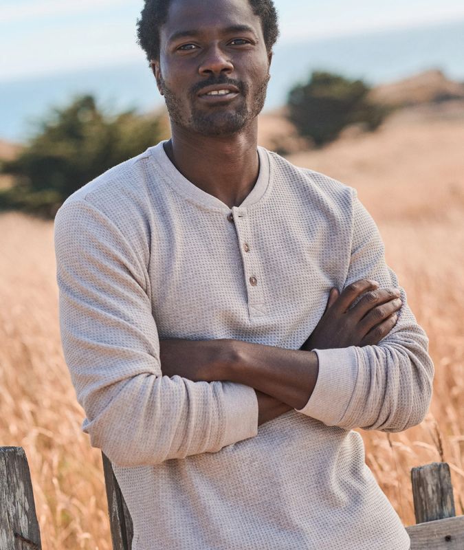 Marine Layer Waffle Henley in Oatmeal