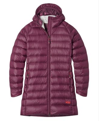 Stio Hometown Down Parka in Aubergine