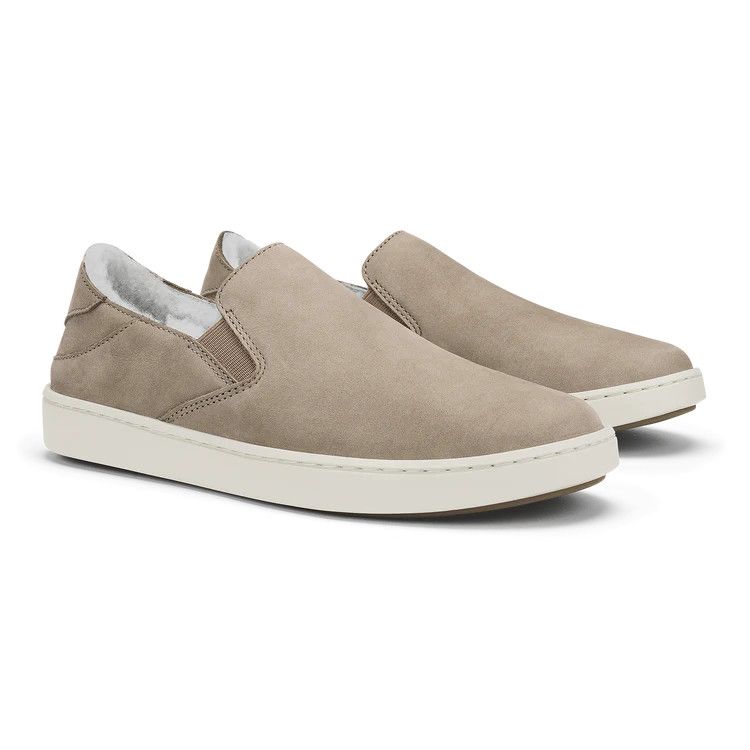 OluKai Pehuea Cozy in Taupe Grey