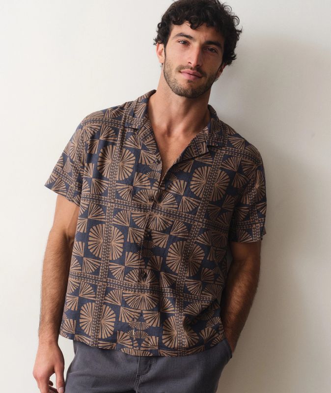 Pablo Tencel Linen Resort Shirt in Brown/Navy Geo Fan Print