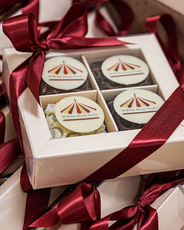 Maatwerk (logo)bonbons - 48 stuks