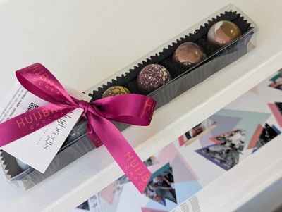 Assorti - Valrhona bonbons