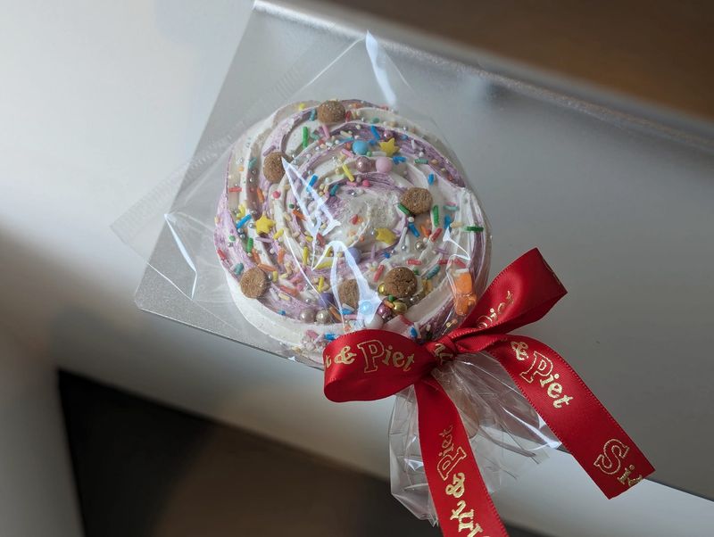 Meringue speculaas lolly