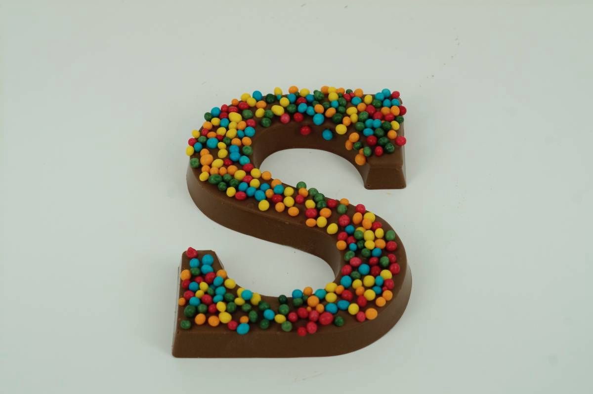 Chocoladeletter klein melk / wit / puur / disco