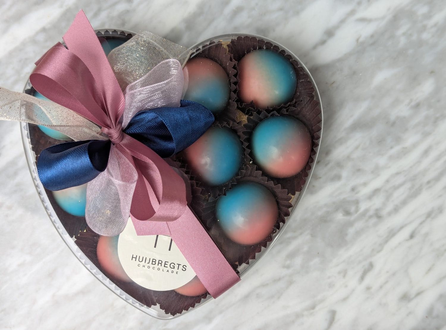 Gender reveal bonbons, Aantal: 12 Bonbons, Variant: Blauwe vulling, Verzending: Regulier