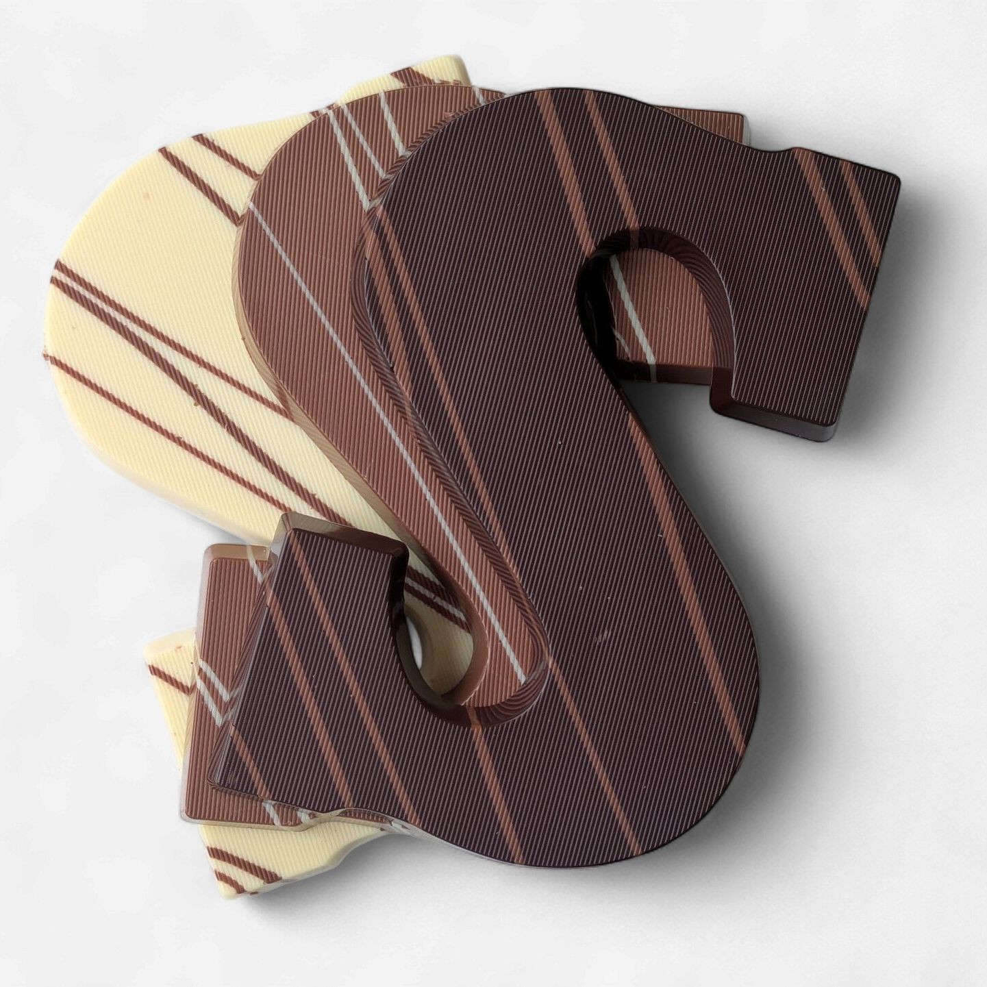 Chocoladeletter basic melk / wit / puur - 200 gr