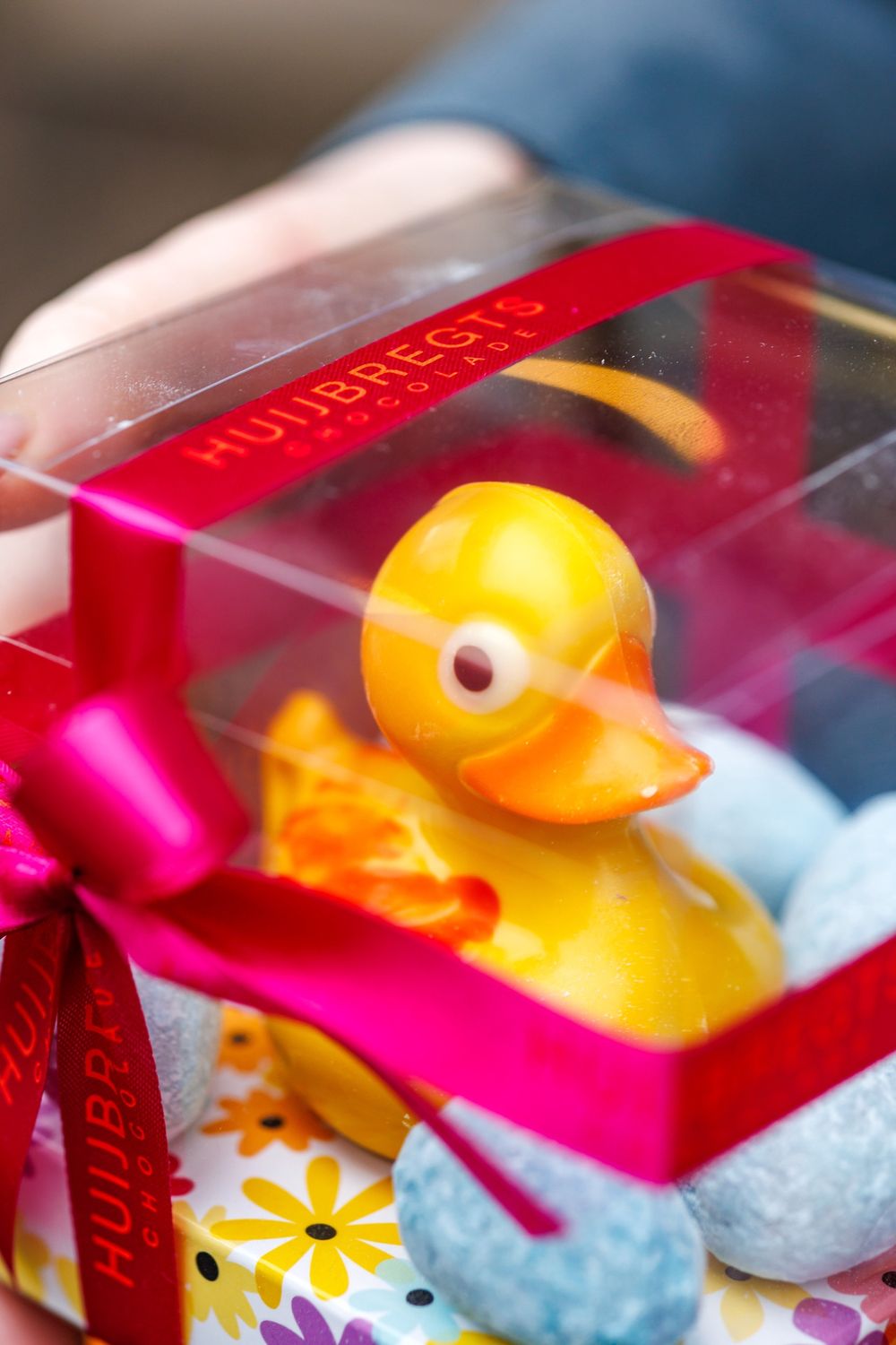 Eendje met bonbon eitjes