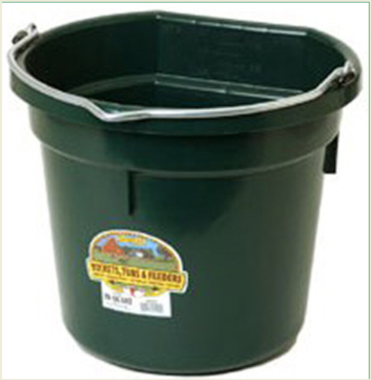 FLAT BACK 20 QUART PLASTIC BUCKET - GREEN