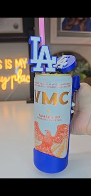 Skinny can holder