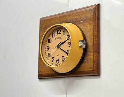 CLOCKS &amp; TIMEPIECES