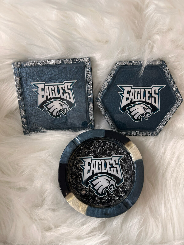 Eagles 3 Piece Set: 2 Coaster &amp; Ashtray