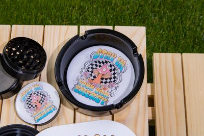 Mushroom Ashtray, Large Glass Ashtray for cigarette cigar, Black Ashtray Outdoor Glass Circle Ashtrays (3x3inch)