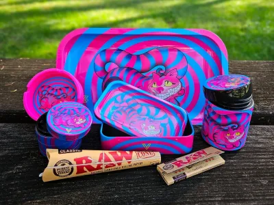 Psychedelic Kitty Rolling Tray Set