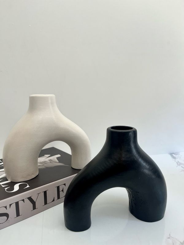 Arch Vase