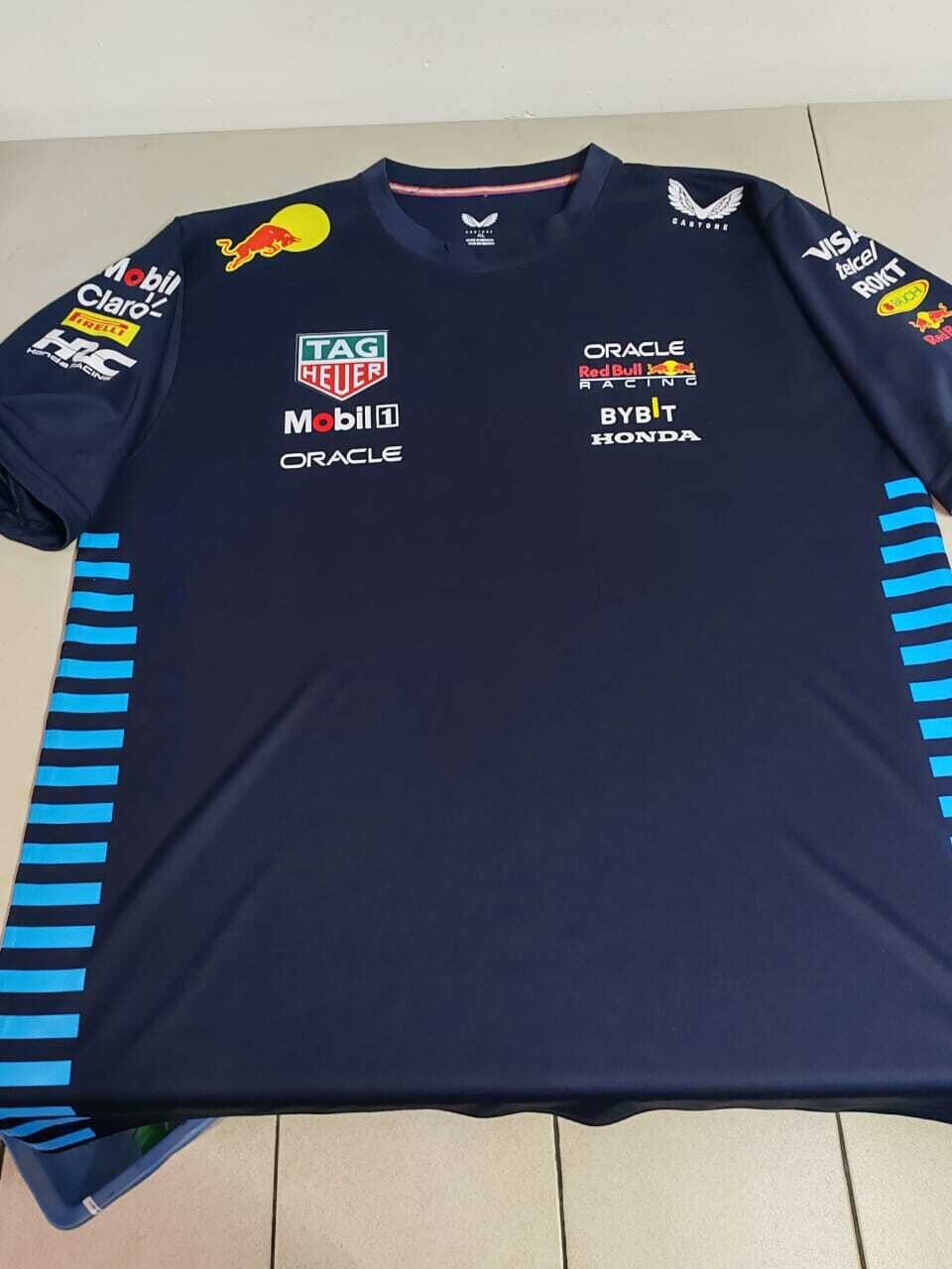 Playera Red Bull cuello redondo