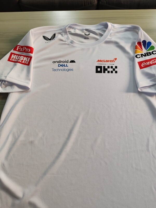 Playera Maclaren 2024