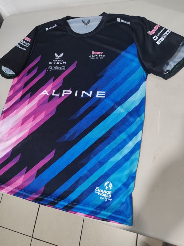 Playera cuello redondo Alpine