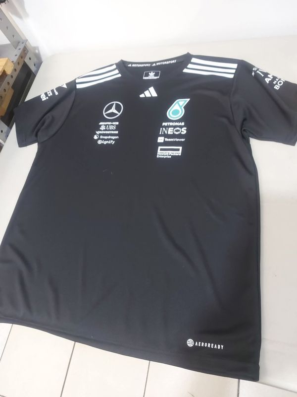 Playera cuello redondo Replica Mercedes