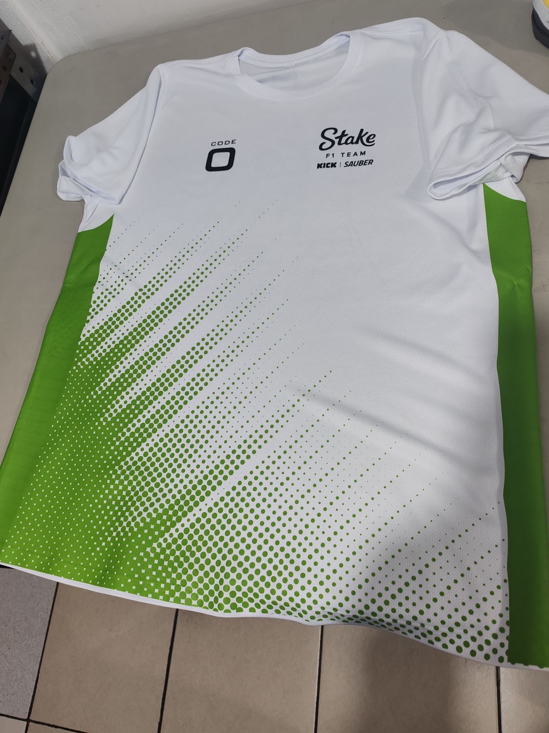 Playera Satake version blanca 2025