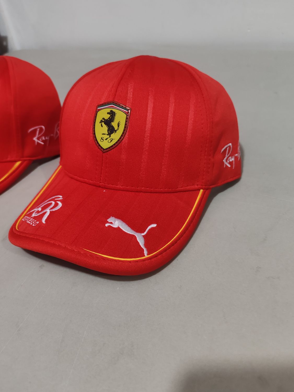 Gorra Ferrari Hypercar Réplica 2025