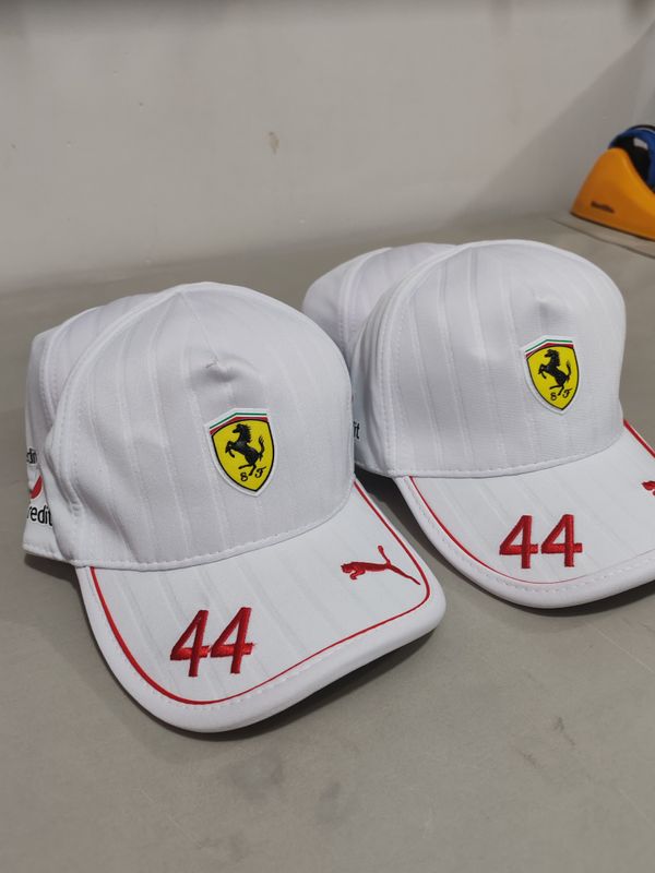 Gorra Réplica Hamilton Edición Miami