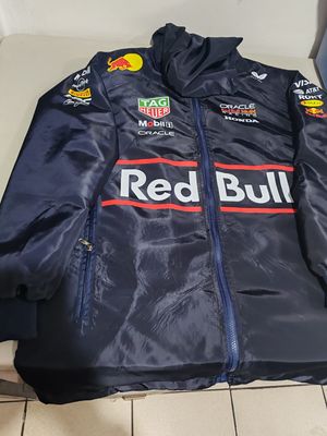Chamarra tipo Cazadora Red Bull 2025