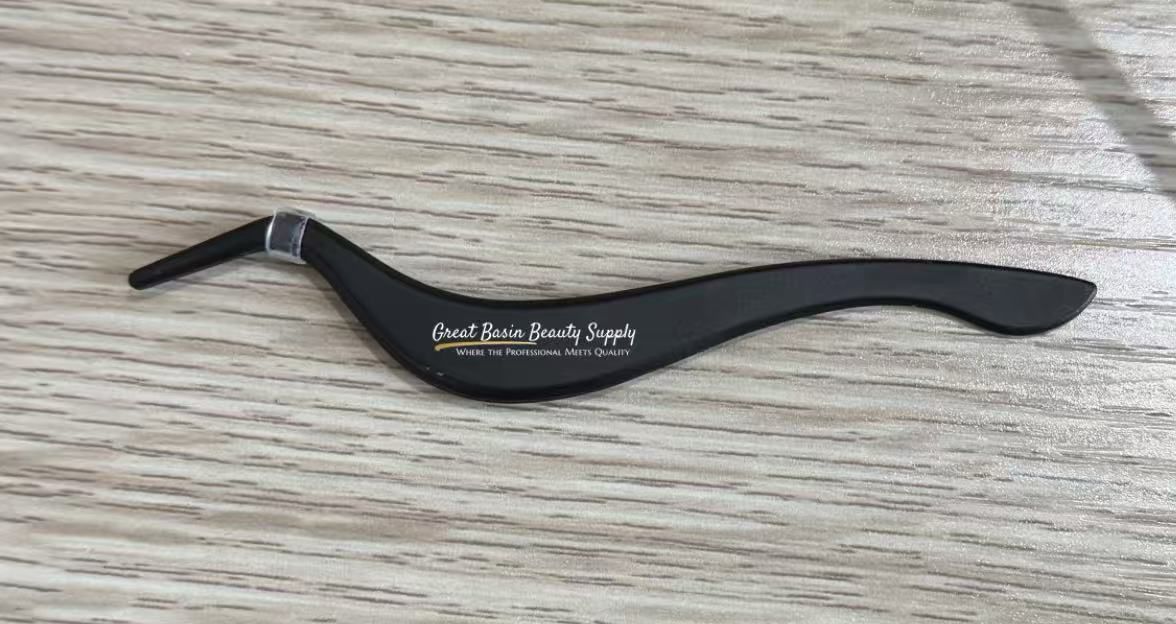 DIY Lash Cluster Tweezers