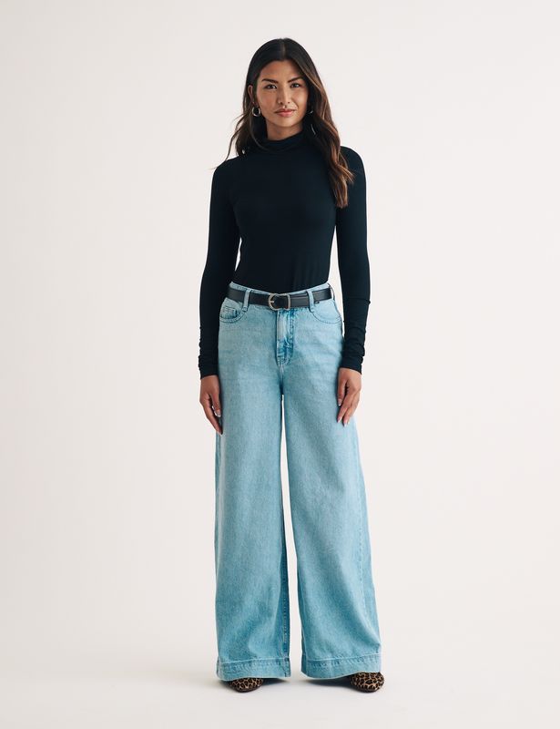 Lyra Top